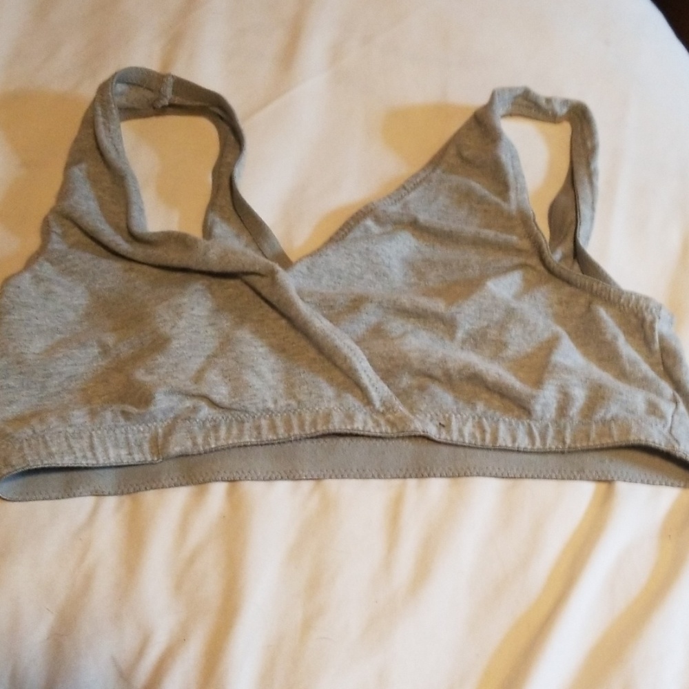 Motherhood nursing bra size medium
